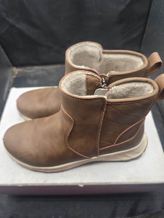 Khombu Brown Men’s Chukka Boots